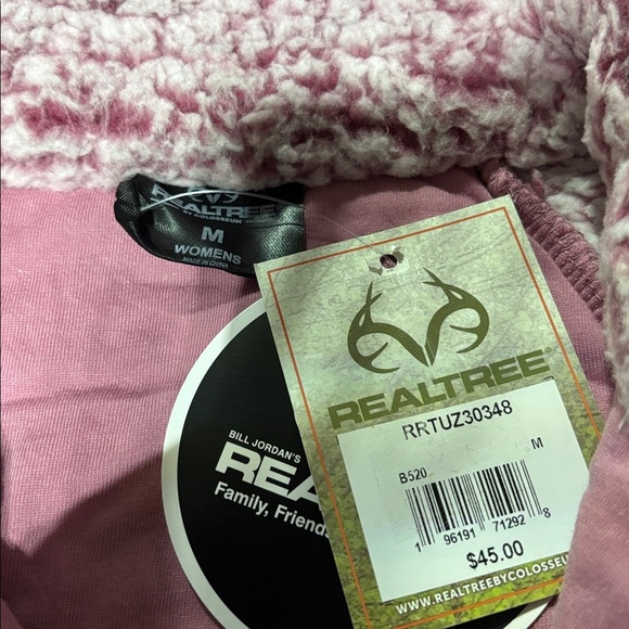 Realtree Sherpa quarter zip pull over,lined,hip pockets,camo trim, warm & cozy - Picture 9 of 11